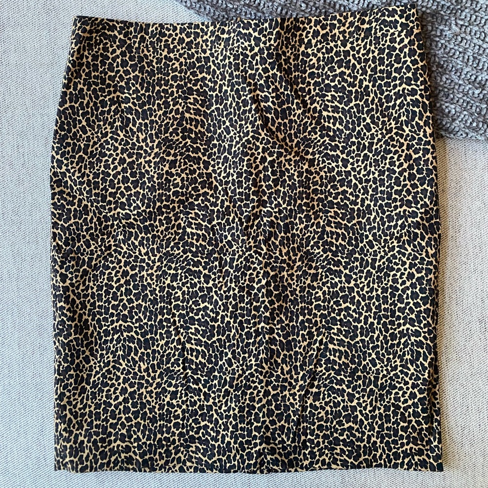 J Crew Factory Leopard Print Pencil Skirt | Size 12